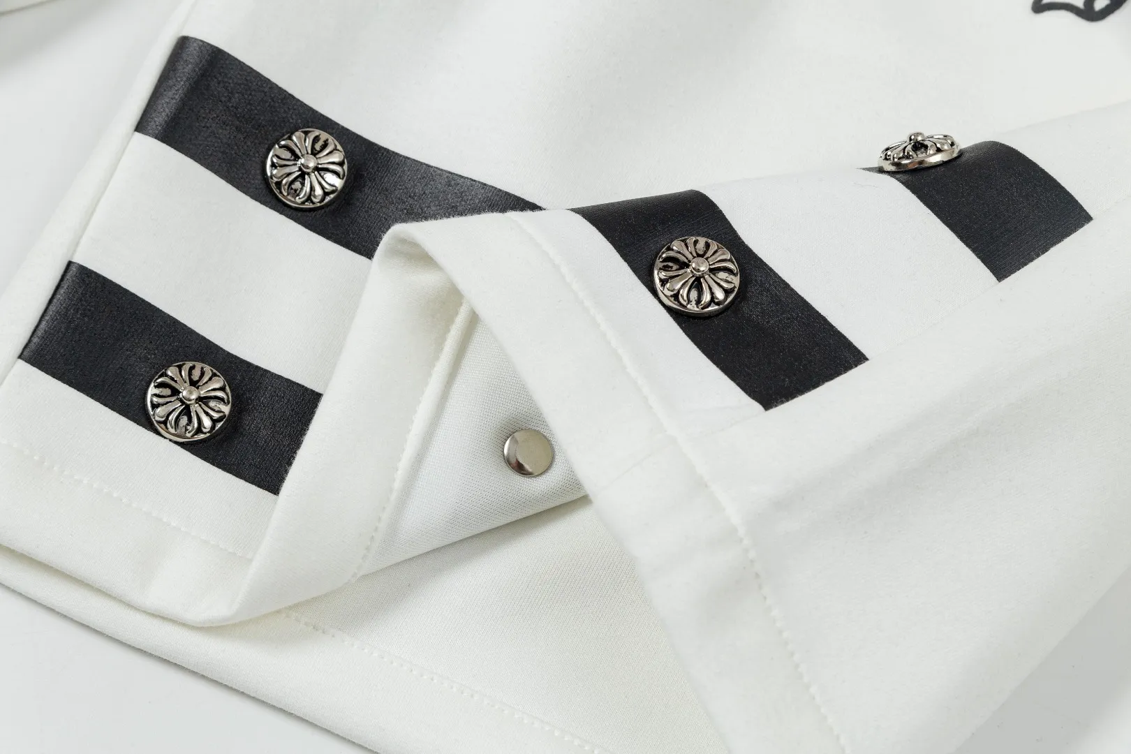 ~ New Arrival， 。 Versatile、 ， ， 。Premium ， ， 。M-3x L
